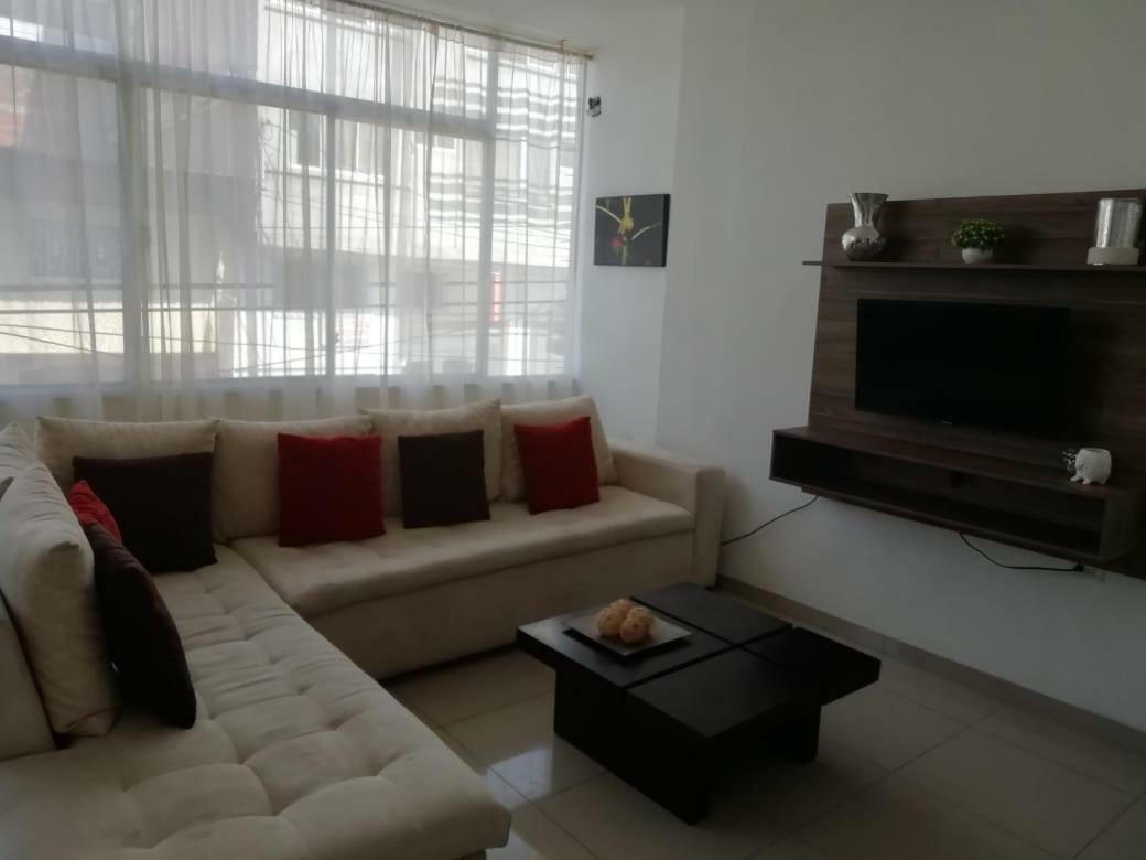 Departamento En El Centro De Manta Apartment Bagian luar foto